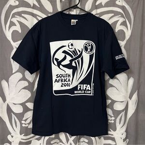 2010 FIFA World Cup South Africa Tee NWOT
